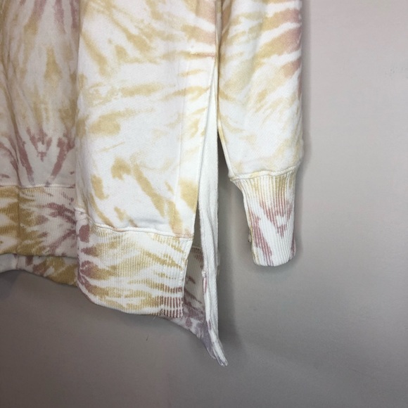 NWT Hippie Rose Sweatshirt - Picture 2 of 6